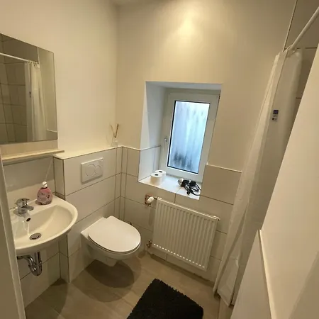 Gemuetliches Naehe Zentrum Mit Kueche דירה Haßfurt