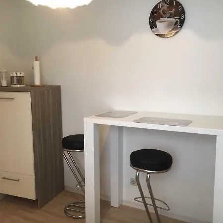 Gemuetliches Naehe Zentrum Mit Kueche Apartamento